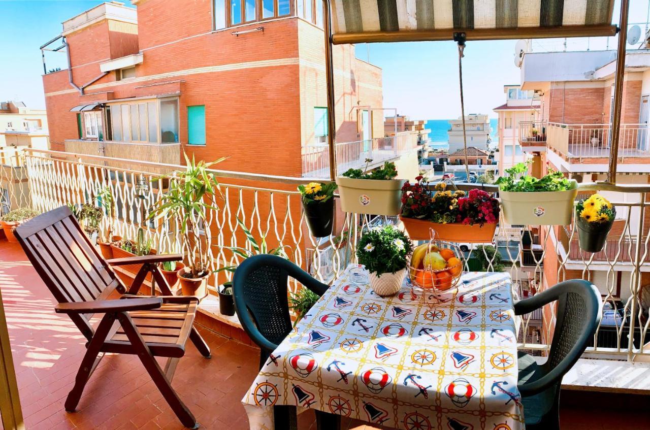 Penthouse Salus Sea View Terrace Apartman Lido di Ostia Kültér fotó