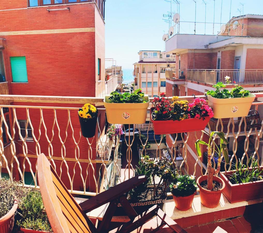 Penthouse Salus Sea View Terrace Apartman Lido di Ostia Kültér fotó
