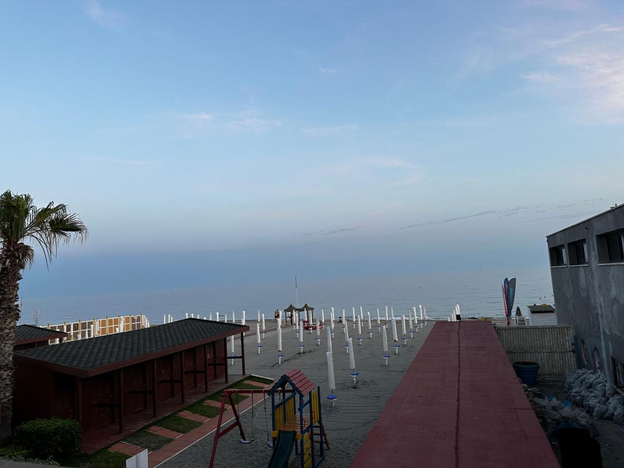 Penthouse Salus Sea View Terrace Apartman Lido di Ostia Kültér fotó
