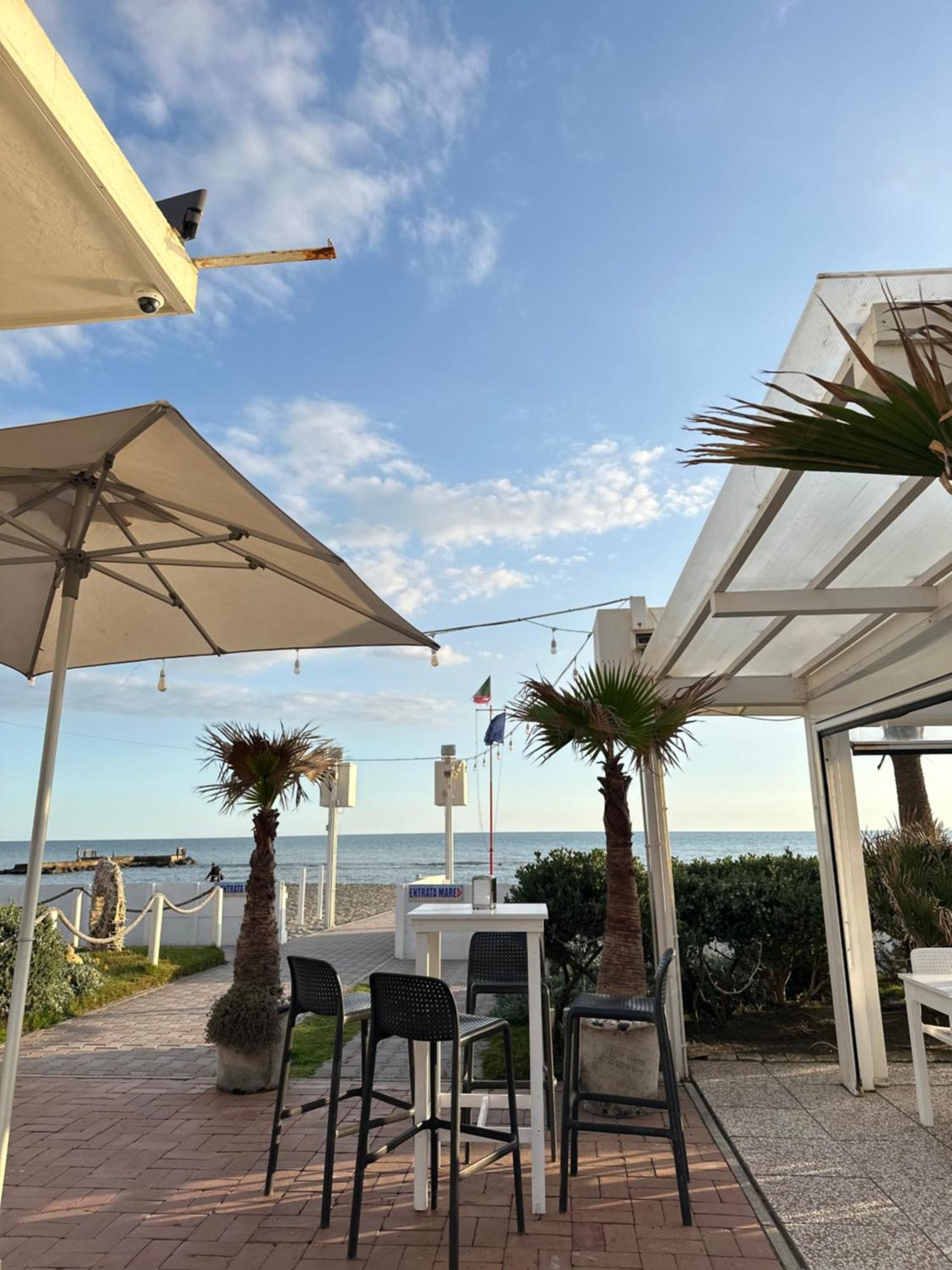 Penthouse Salus Sea View Terrace Apartman Lido di Ostia Kültér fotó